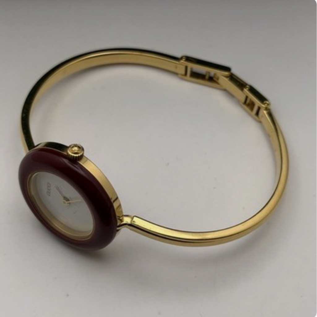 Vintage Gucci Change Bezel 11/12.2 Gold/White